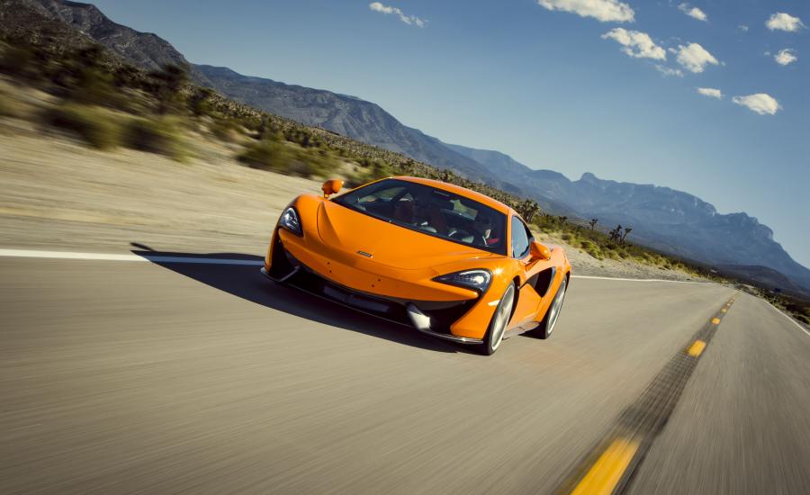  McLaren 570S Coupe 2015 года  (фото 30 из 38)